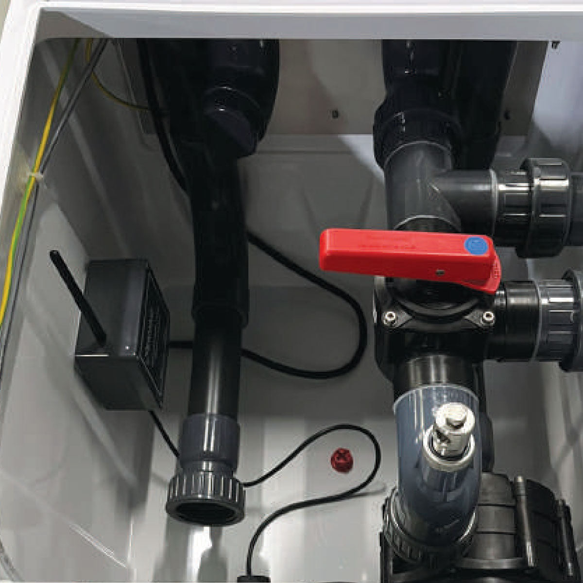 Filtration MX18 Filtrinov avec by-pass : groupe hors-bord compact