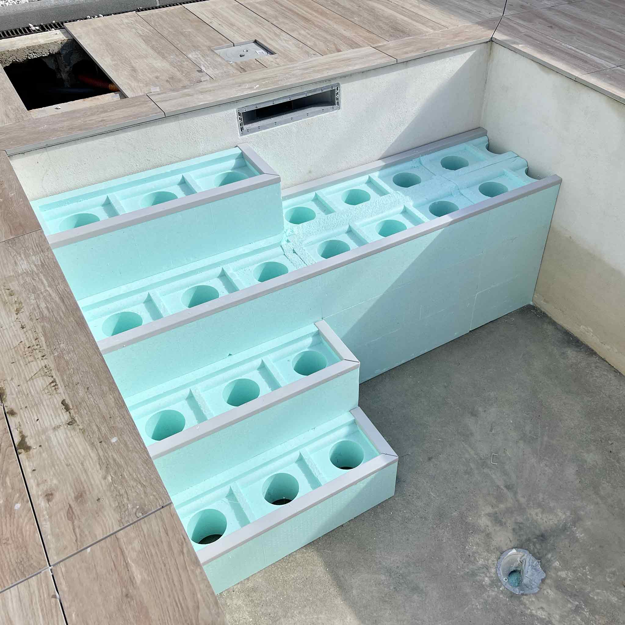 Kit Escalier piscine EscaSwim toute largeur 4 marches