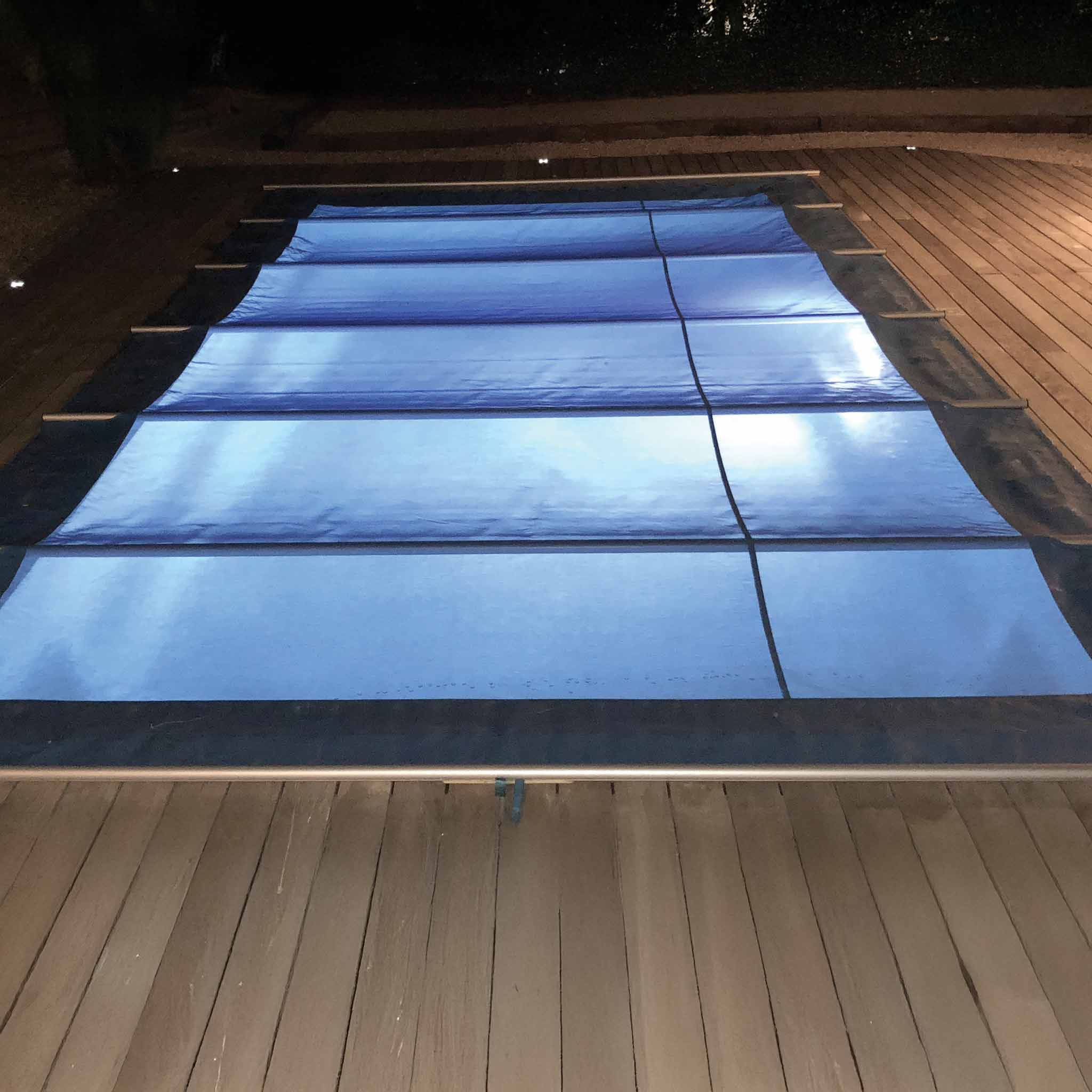 Bâche à barres hybride Gril PVC 650 g/m² | Sécurité piscine