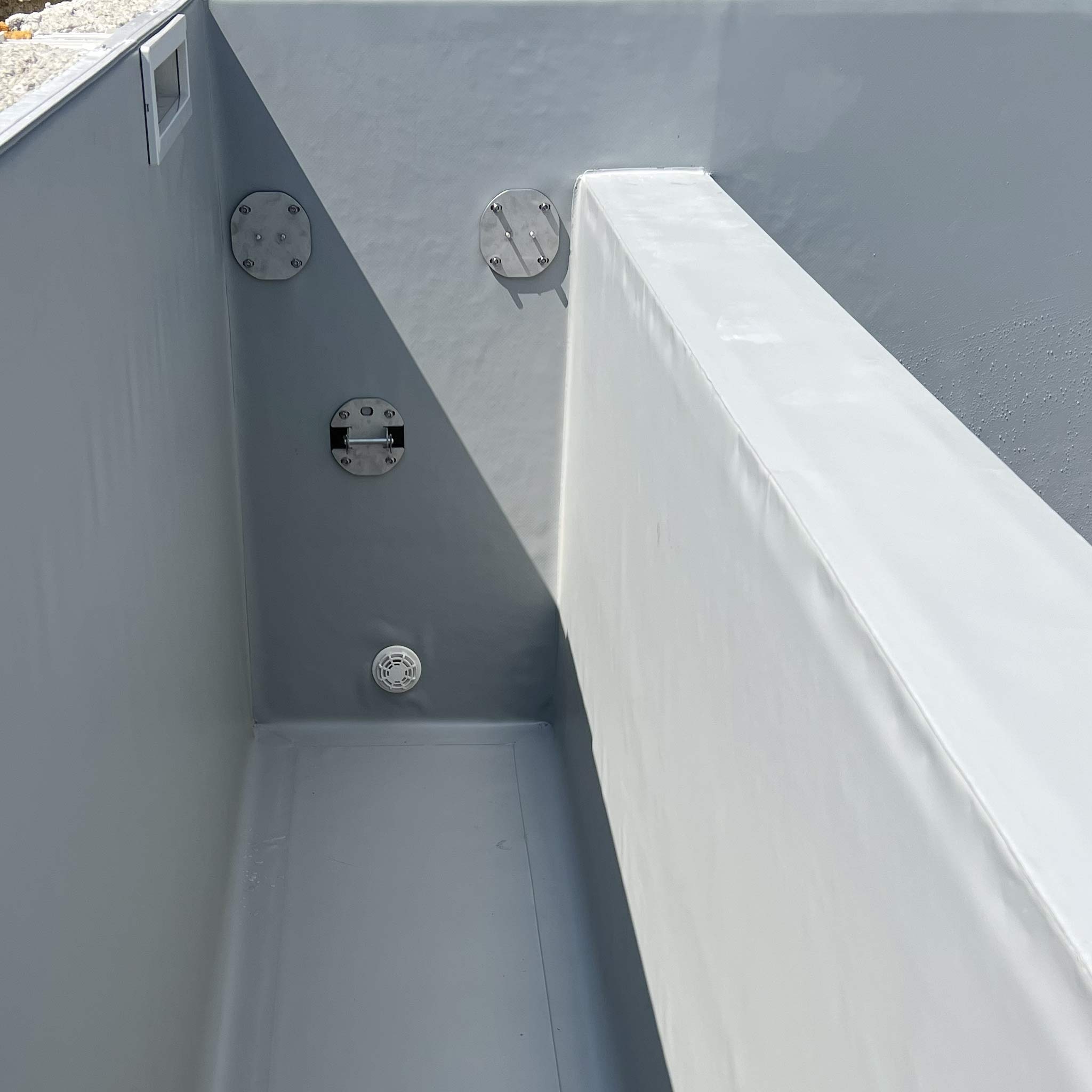 Volet piscine immergé Pool Diving AFC électroniques vide