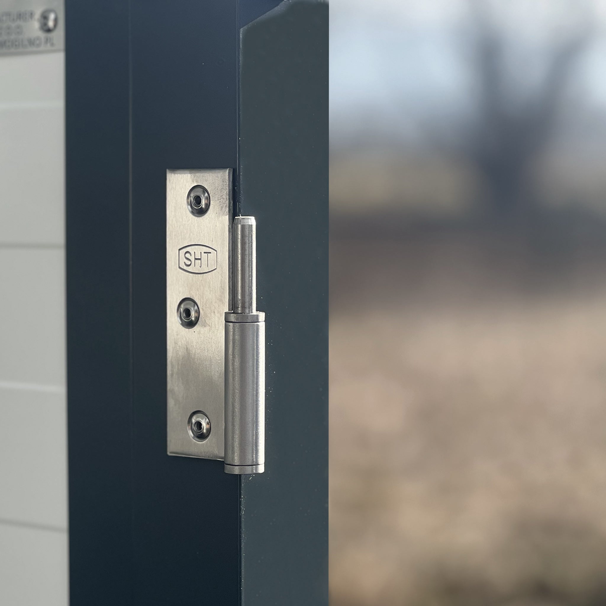 Abri Filtre 2.0 : local technique piscine hors-sol équipé au chlore liquide