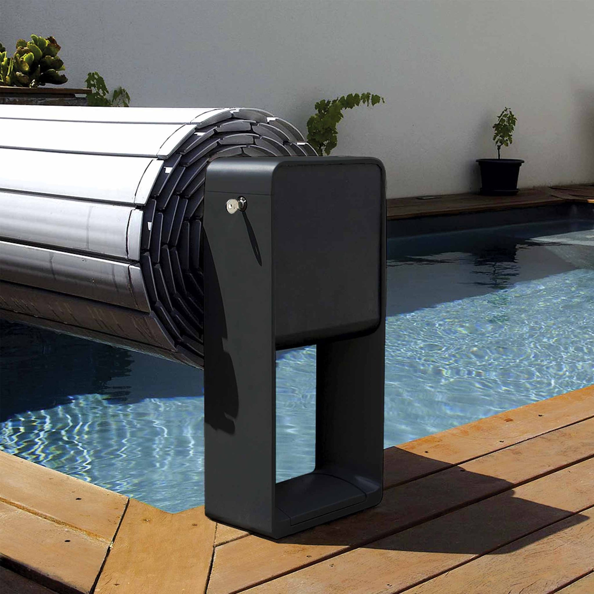 Volet piscine hors sol Octeo électrique AFC | Sécurité & confort